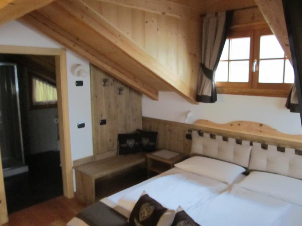 B&B Mas Di Zonadi Раббі Номер фото