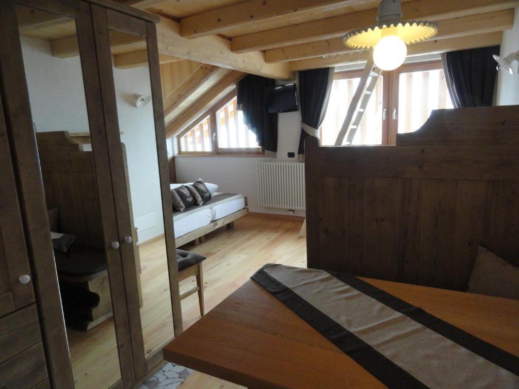 B&B Mas Di Zonadi Раббі Номер фото